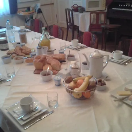 Le Chateau De Buchy (Moselle)